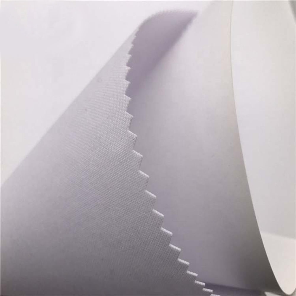 Fabrisoul Interlinings for Arabic thobes and kanduras designed to enhance collar structure, placket stability, and long‑lasting garment performance.